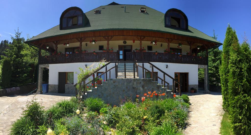 Conacul Domnitei Hotel Voronet Zewnętrze zdjęcie
