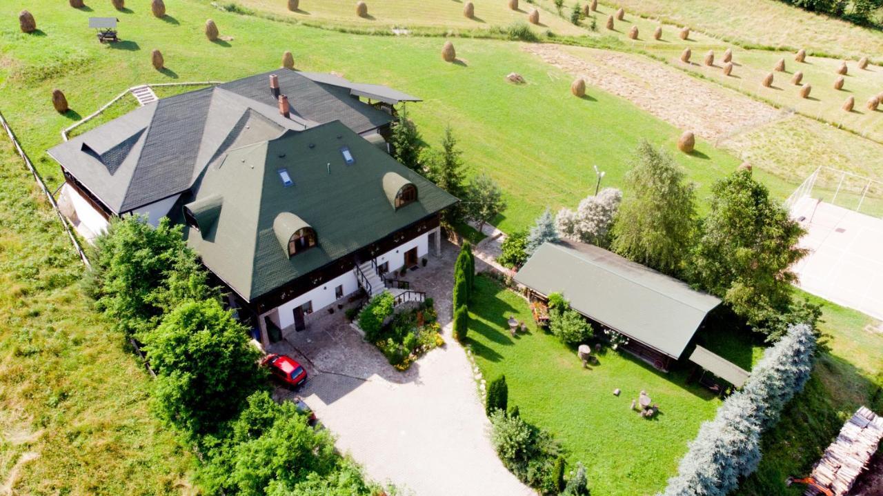 Conacul Domnitei Hotel Voronet Zewnętrze zdjęcie