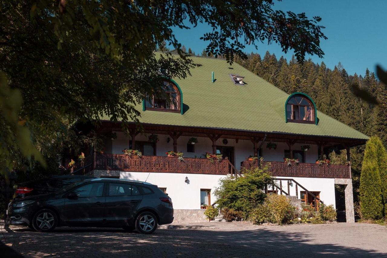 Conacul Domnitei Hotel Voronet Zewnętrze zdjęcie