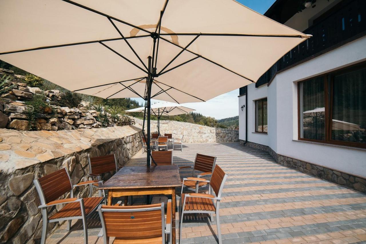 Conacul Domnitei Hotel Voronet Zewnętrze zdjęcie