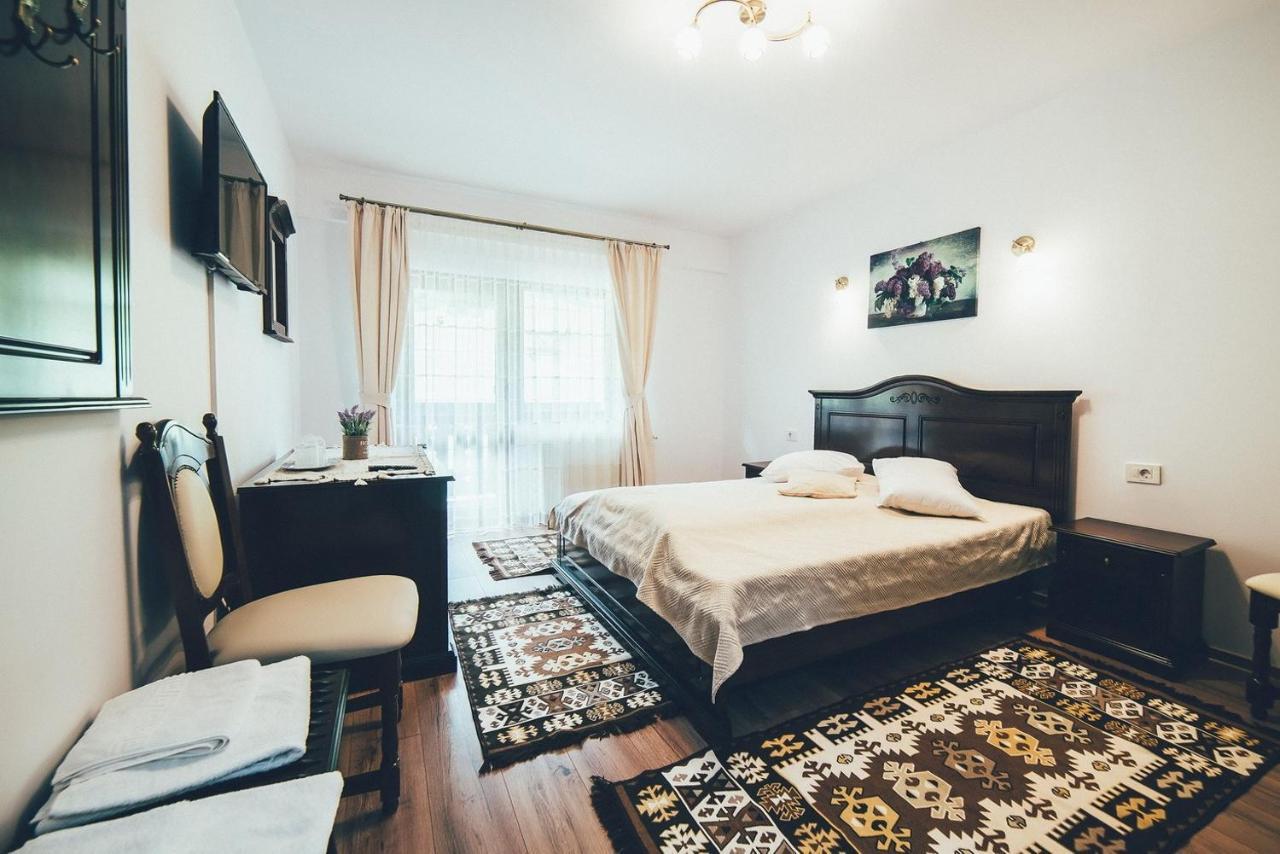 Conacul Domnitei Hotel Voronet Zewnętrze zdjęcie